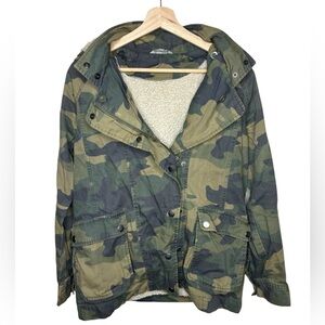 Women’s Camo Utility Jacket Sherpa Lined Size S